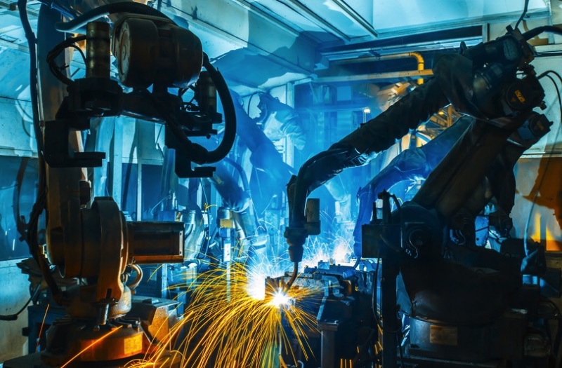 Operator Robot de Sudura